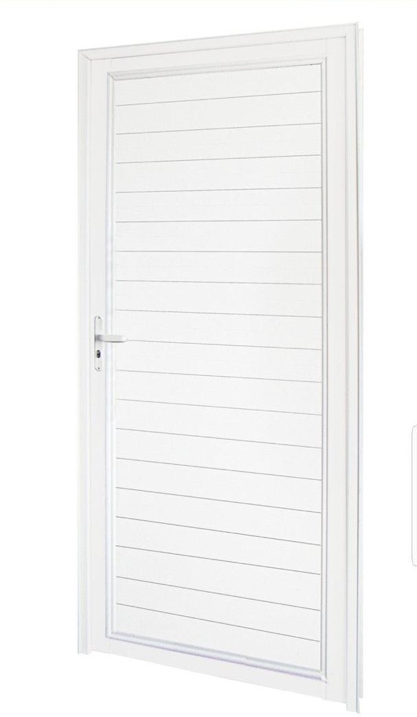 Porte PVC pleine à lames horizontales — référence visuelle